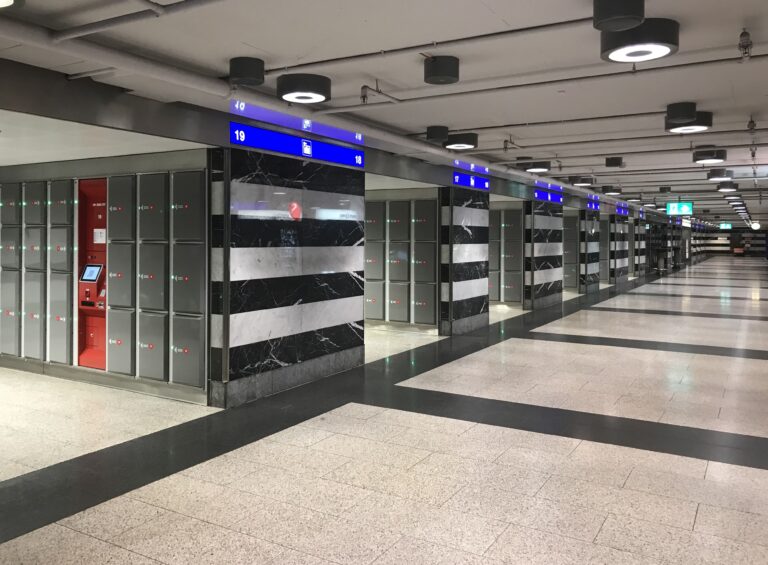 LockTec Locksafe Gepäckaufbewahrung Anlage Zürich